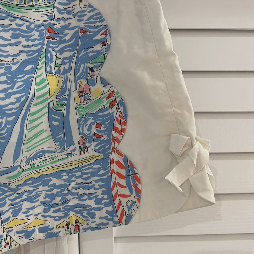 Lilly Pulitzer Skort - Picture 3 of 7